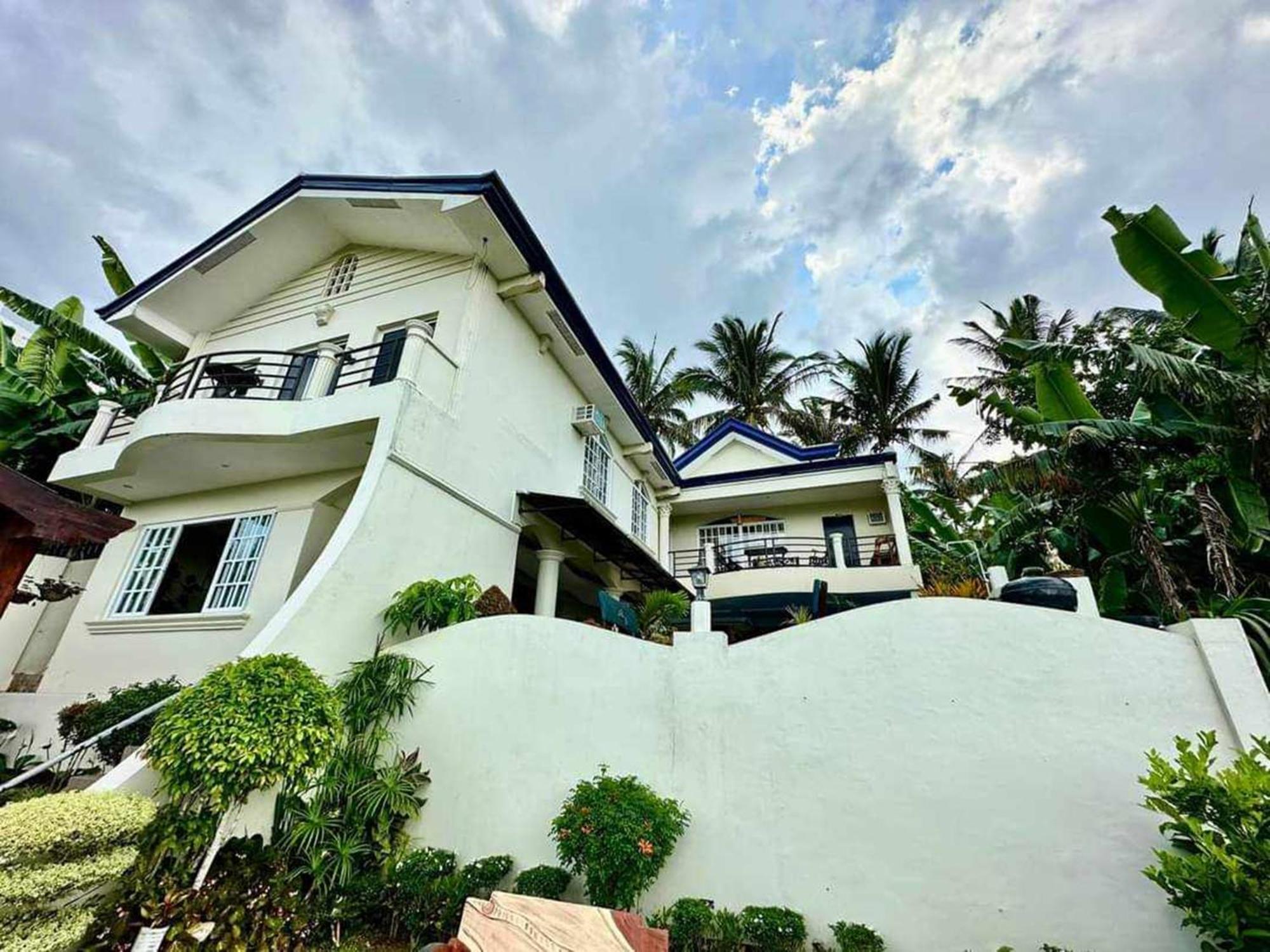 Avana Hills Tagaytay Villa Tagaytay City Ngoại thất bức ảnh